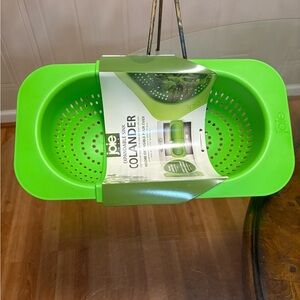 Joie Expanding Sink Colander (Sage)